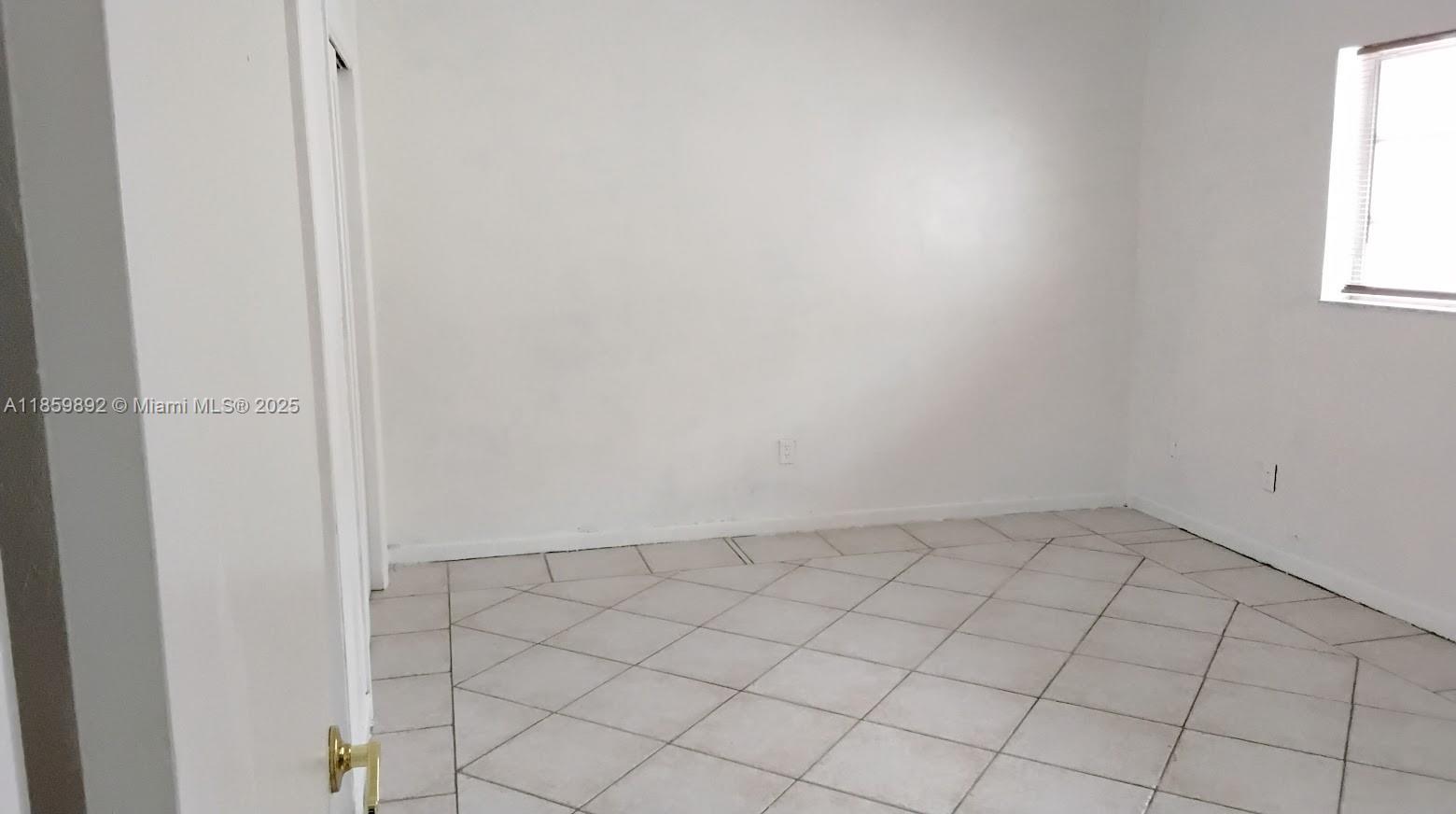 ST JAMES PARK WEST ADD - Residential Lease