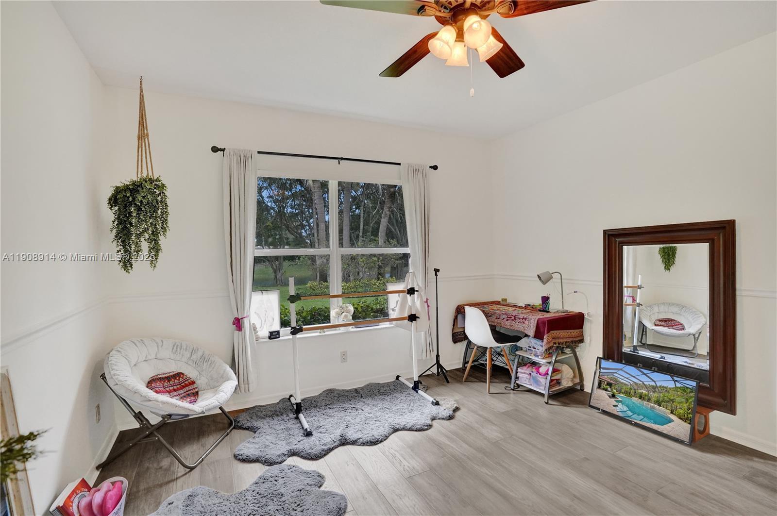 WINDING LAKES SEC 3 - Residential Lease