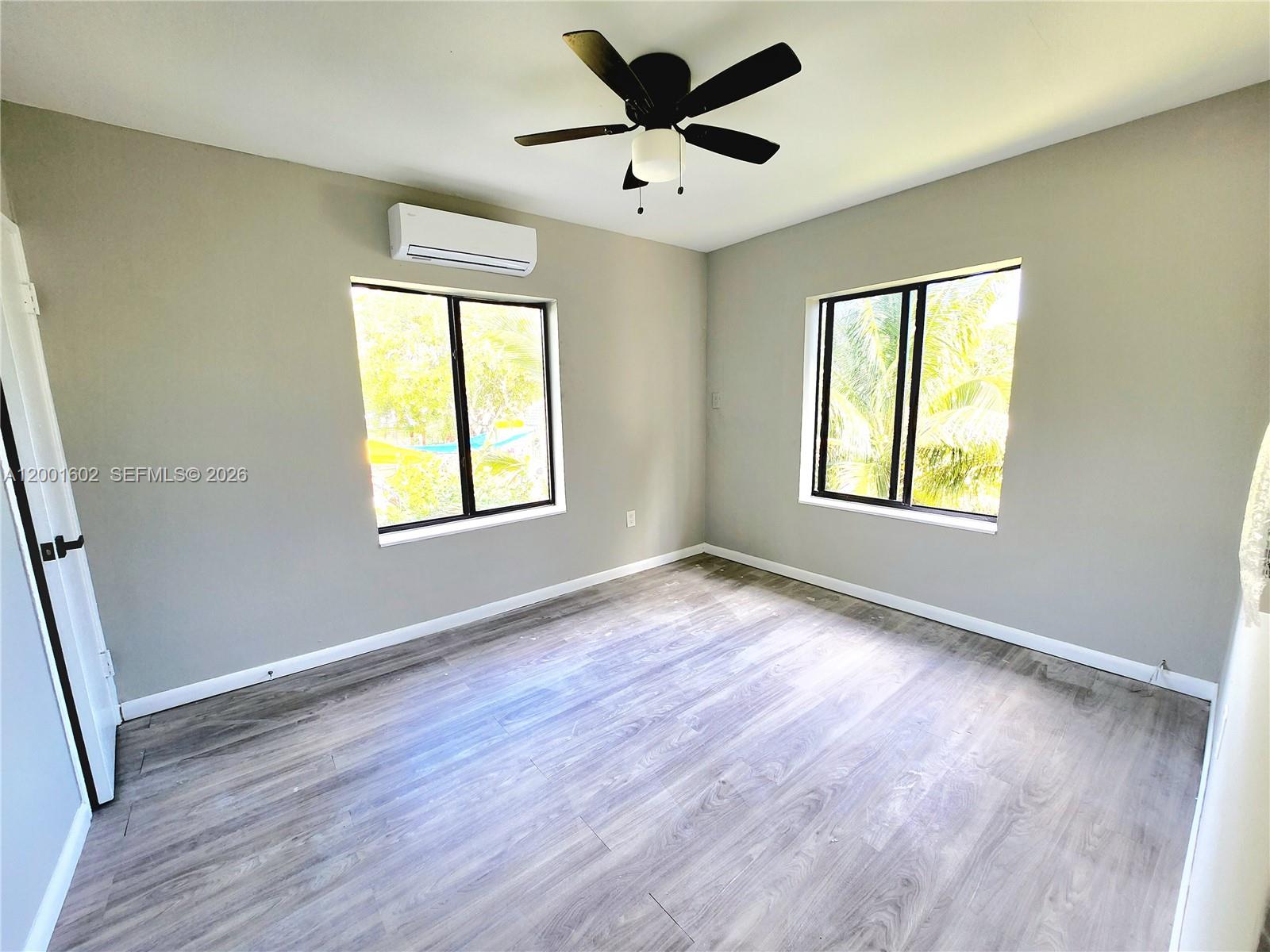 LAUDERDALE - Residential Lease