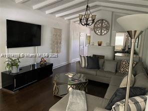 SILVER BLUFF EST-SEC B - Residential Income