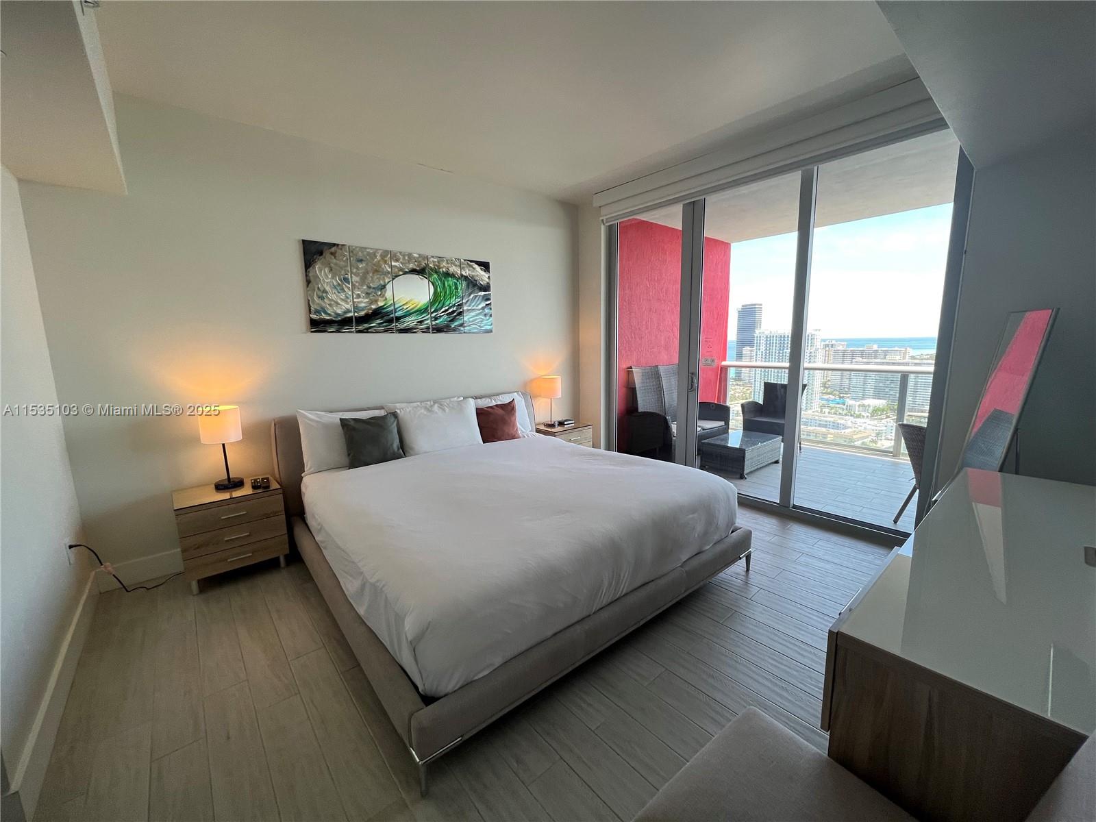 BEACHWALK CONDOMINIUM - Residential