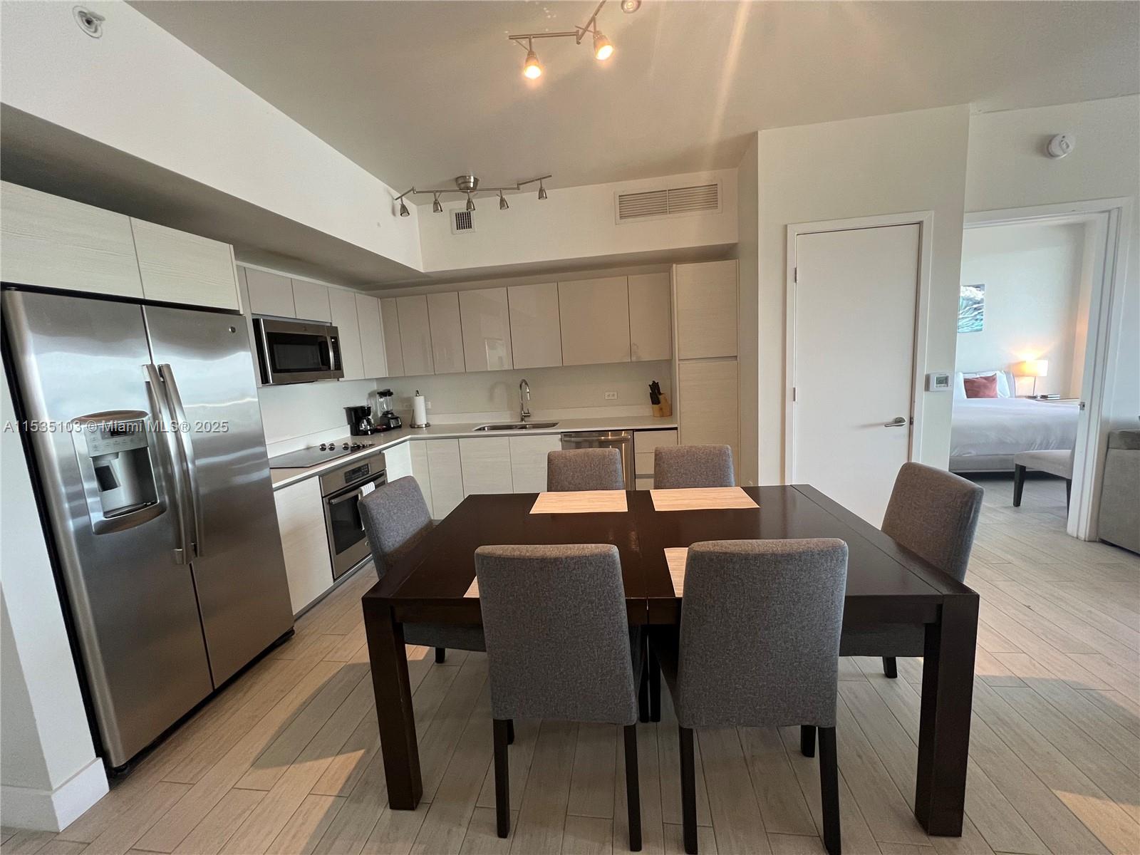 BEACHWALK CONDOMINIUM - Residential