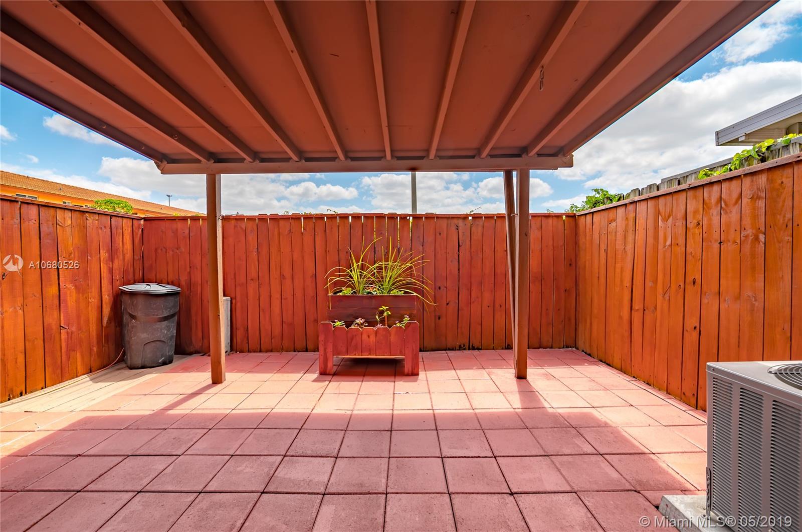 GRACE VILLAS II CONDO - Residential