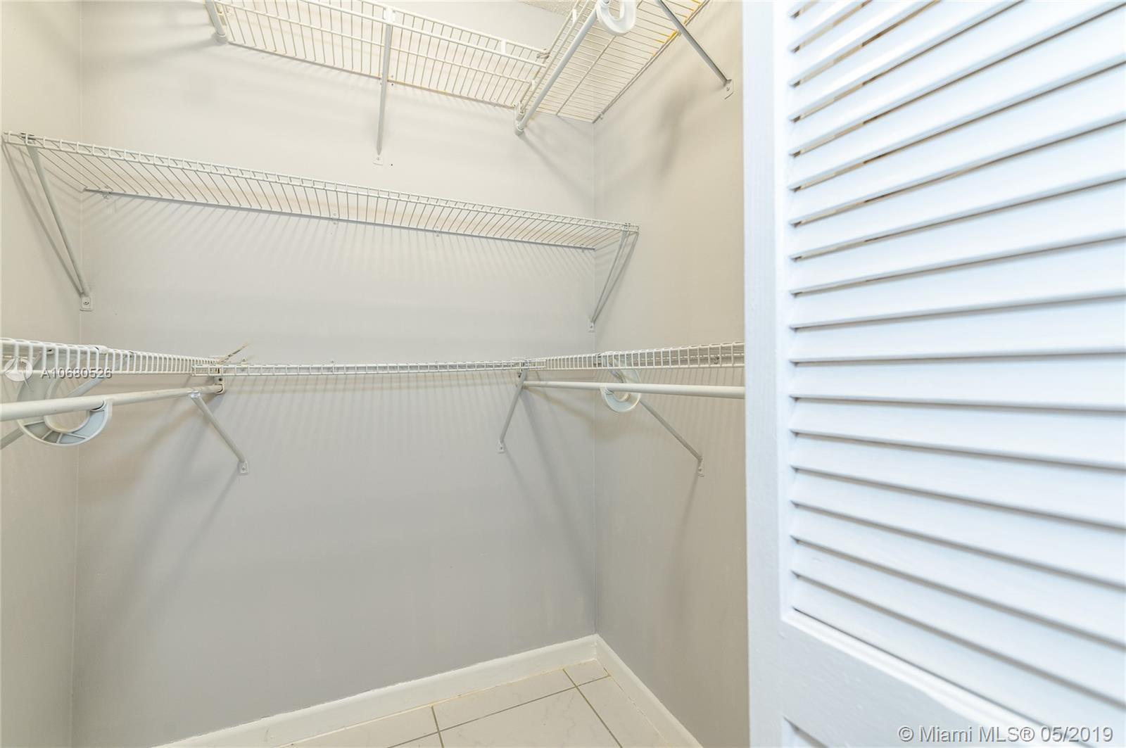 GRACE VILLAS II CONDO - Residential