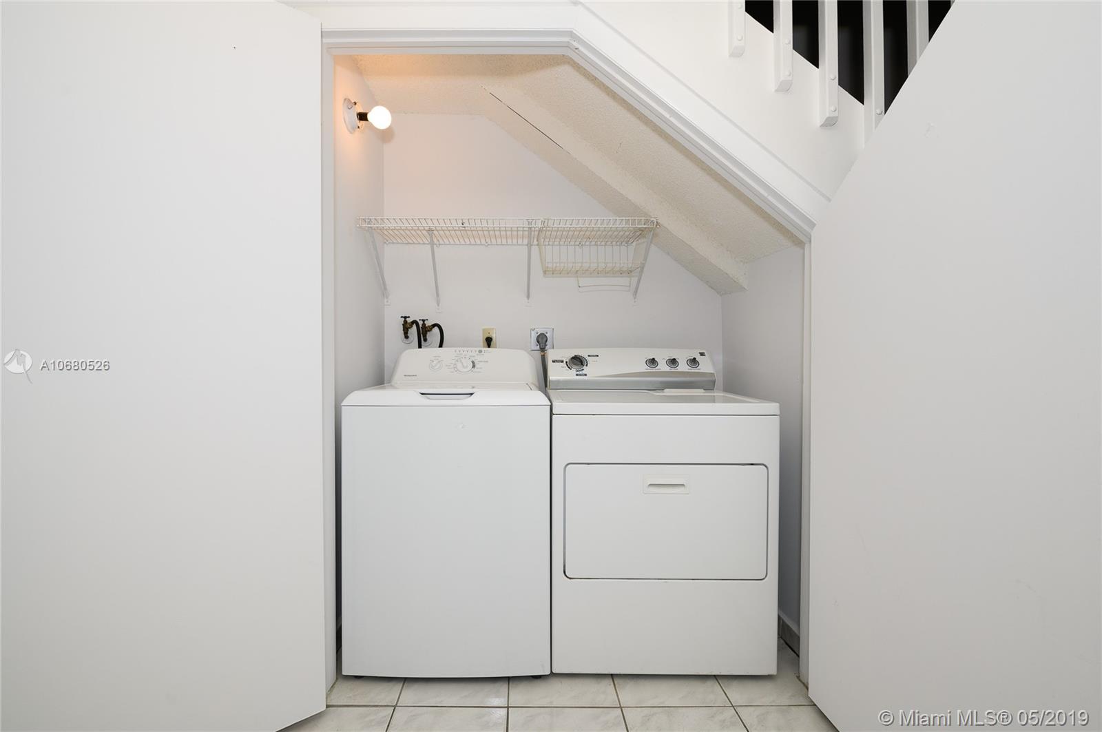 GRACE VILLAS II CONDO - Residential