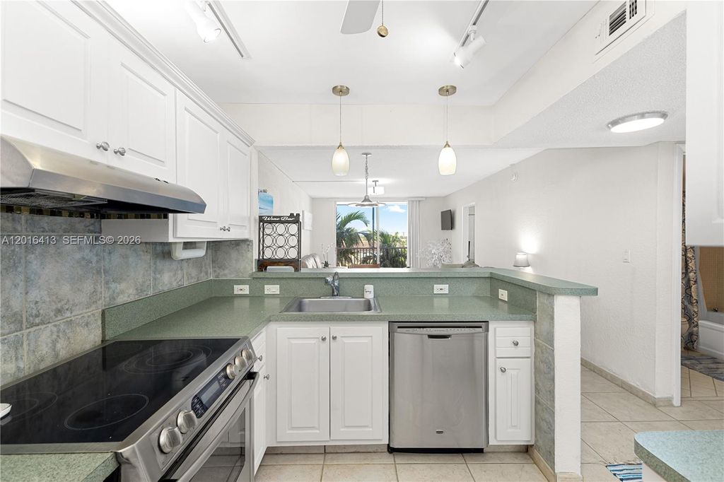 Photo of 1391 S Ocean Blvd #409, Pompano Beach, FL 33062 (MLS # A12016413)