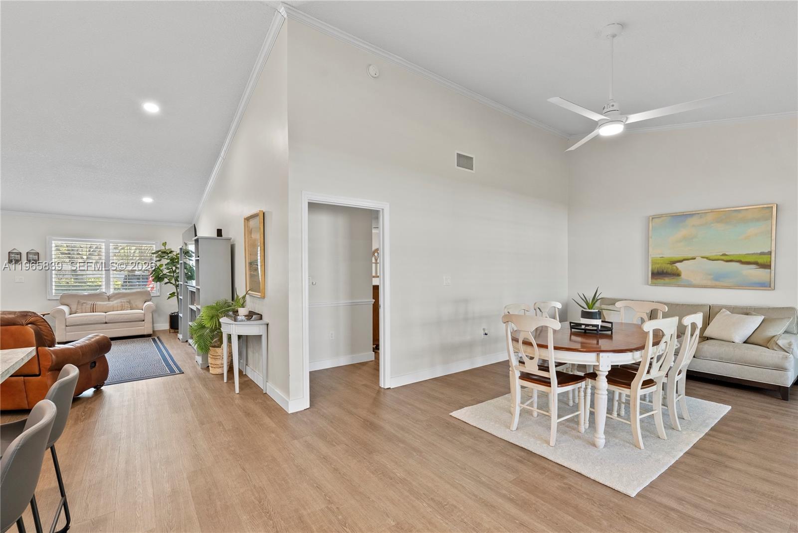 COUNTRY WALK SEC 2 - Residential