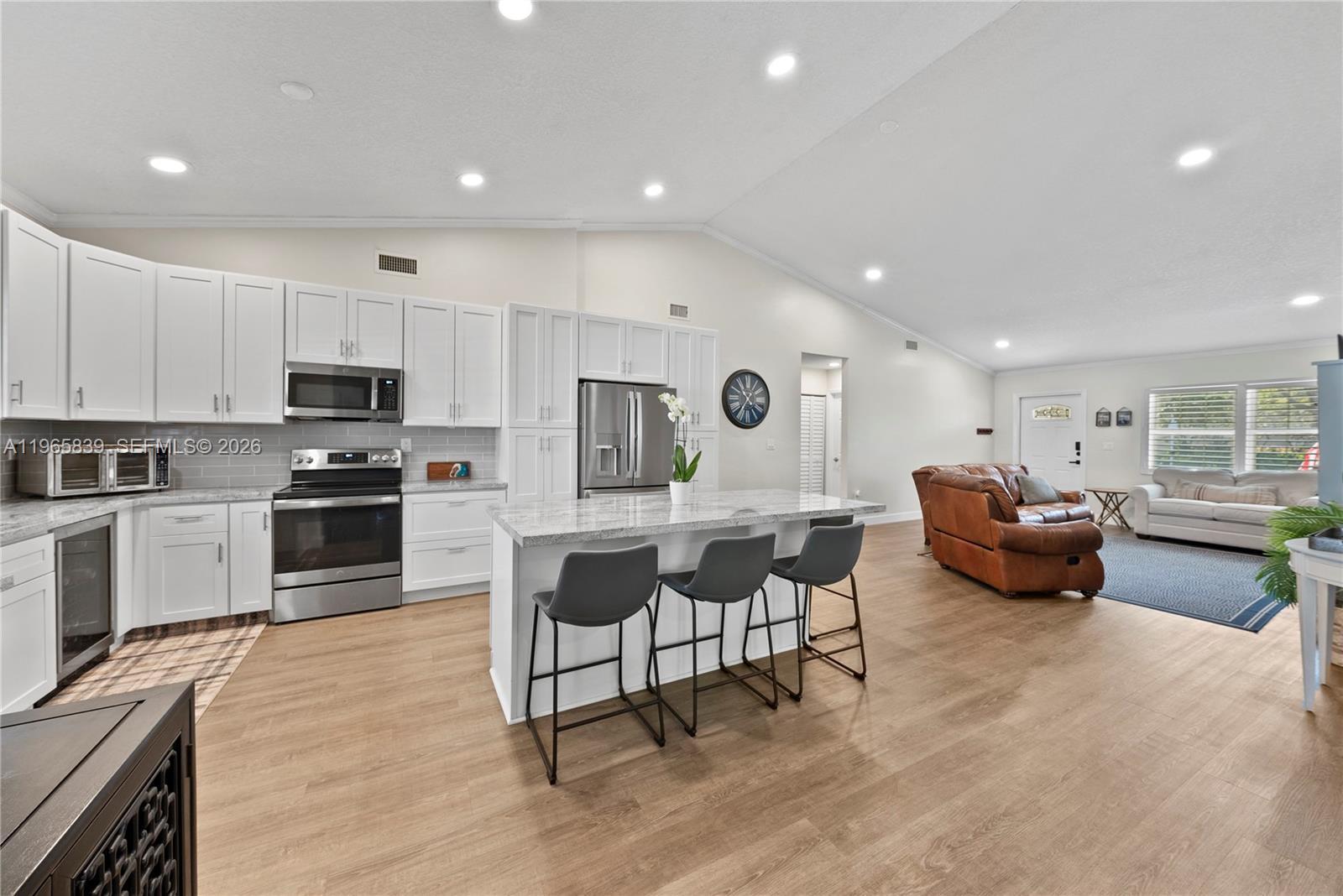 COUNTRY WALK SEC 2 - Residential