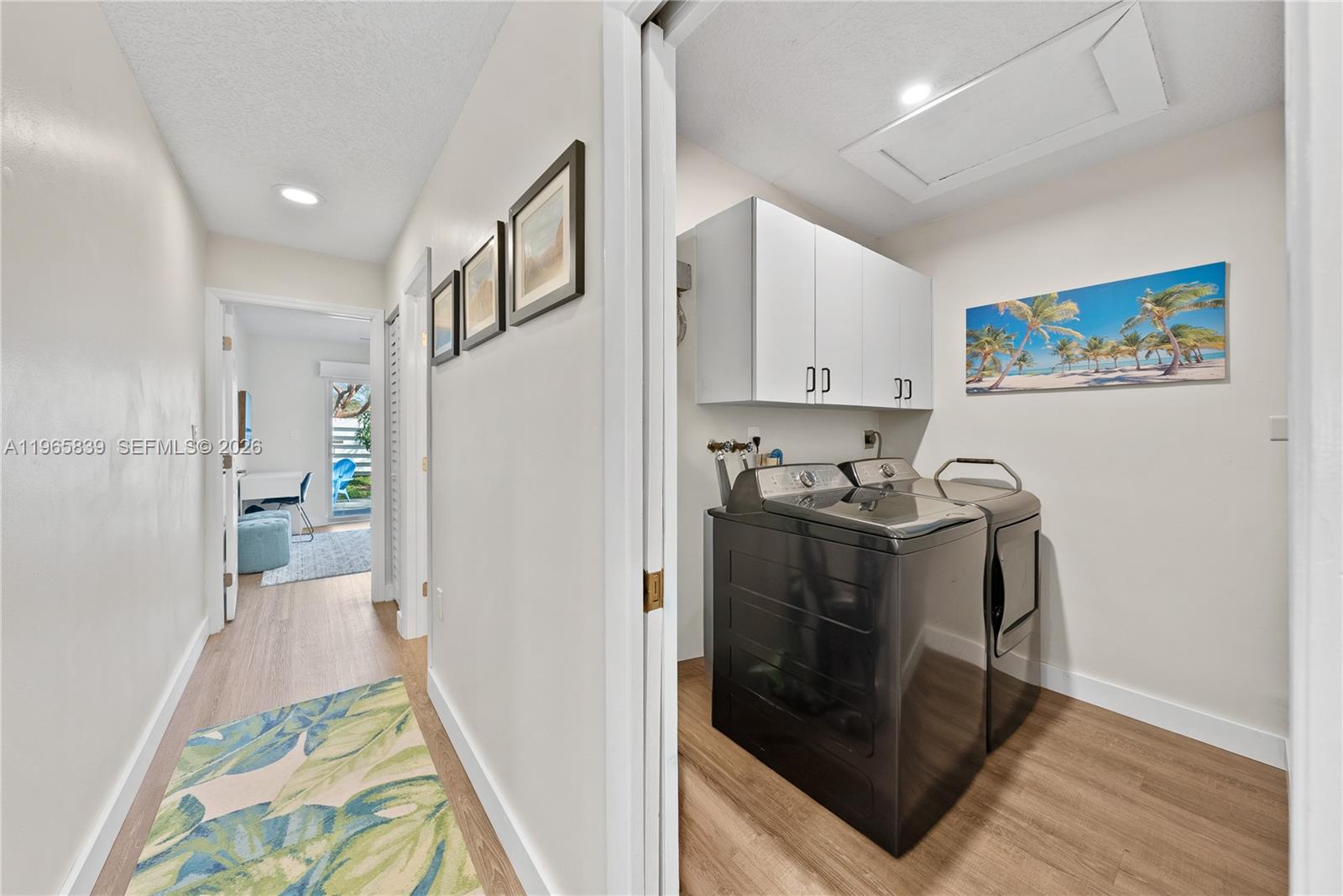 COUNTRY WALK SEC 2 - Residential