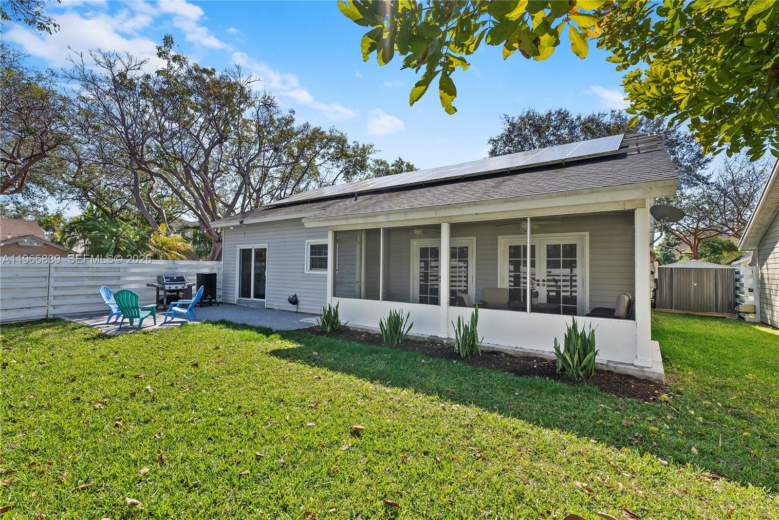 COUNTRY WALK SEC 2 - Residential