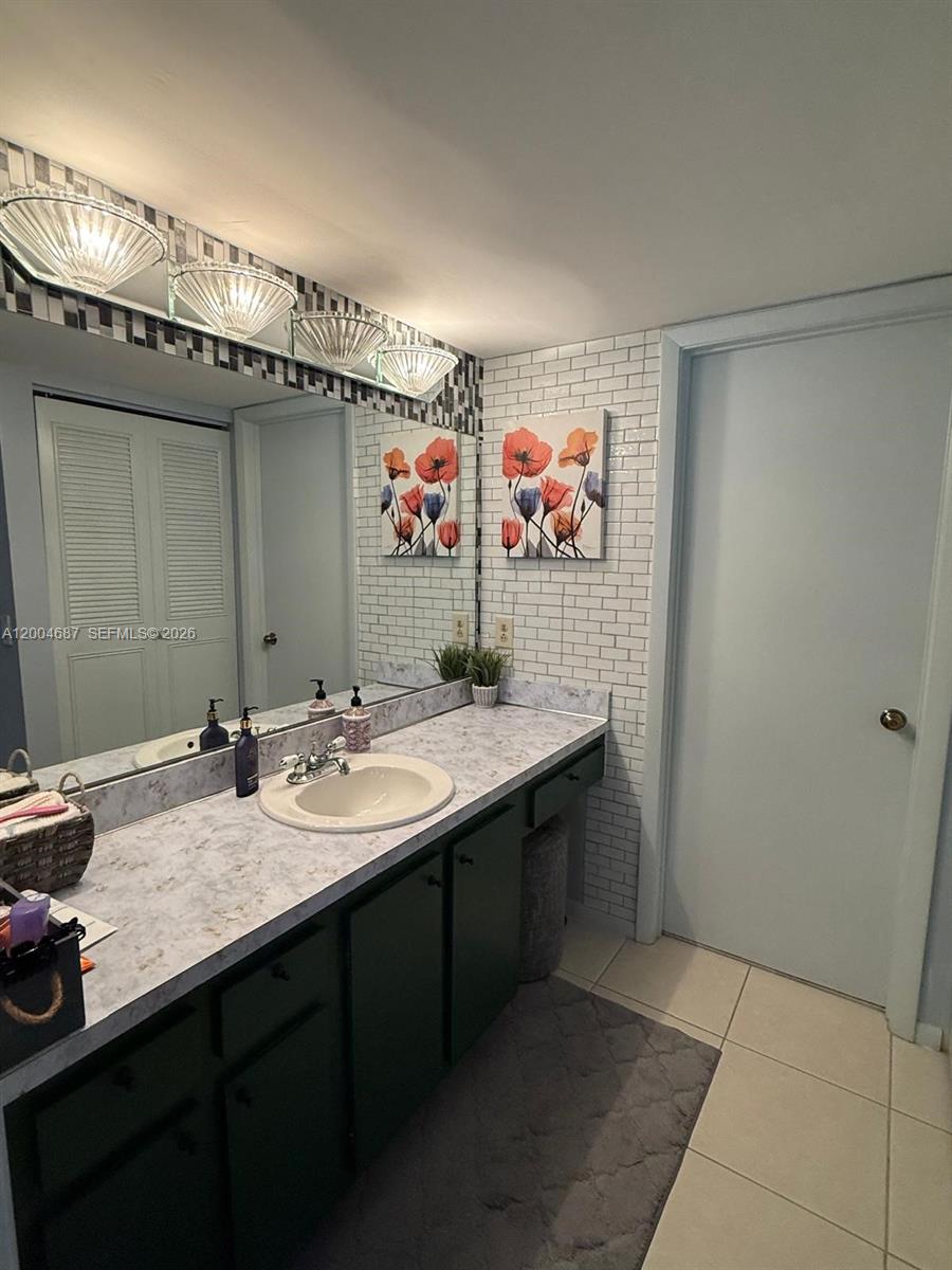 PINE RIDGE SOUTH II CONDO - Residential