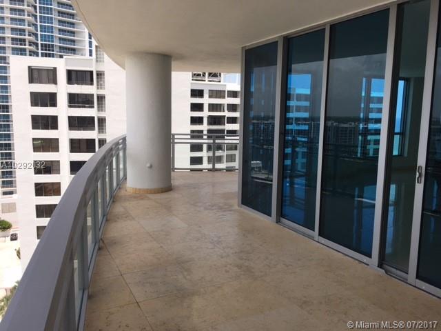 DIPLOMAT OCEANFRONT RESID - Residential Lease