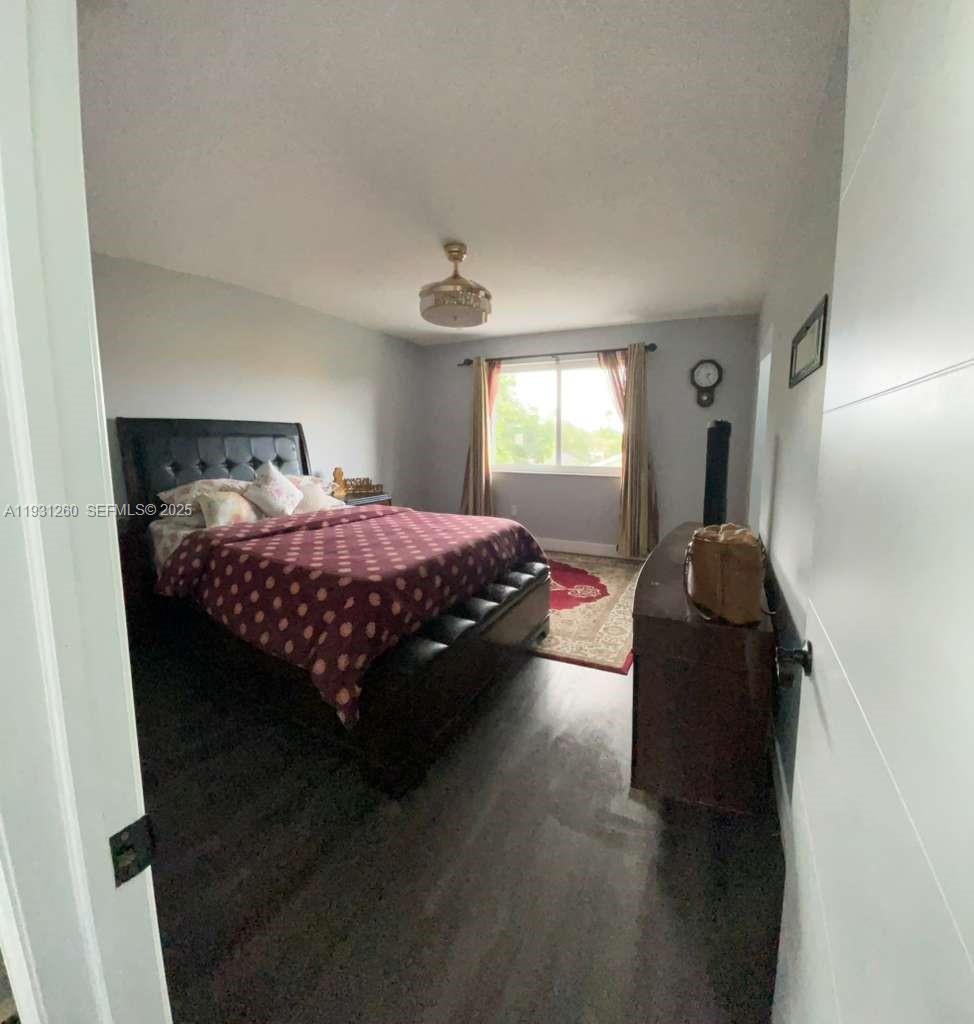 LAKESIDE SOUTH - Residential