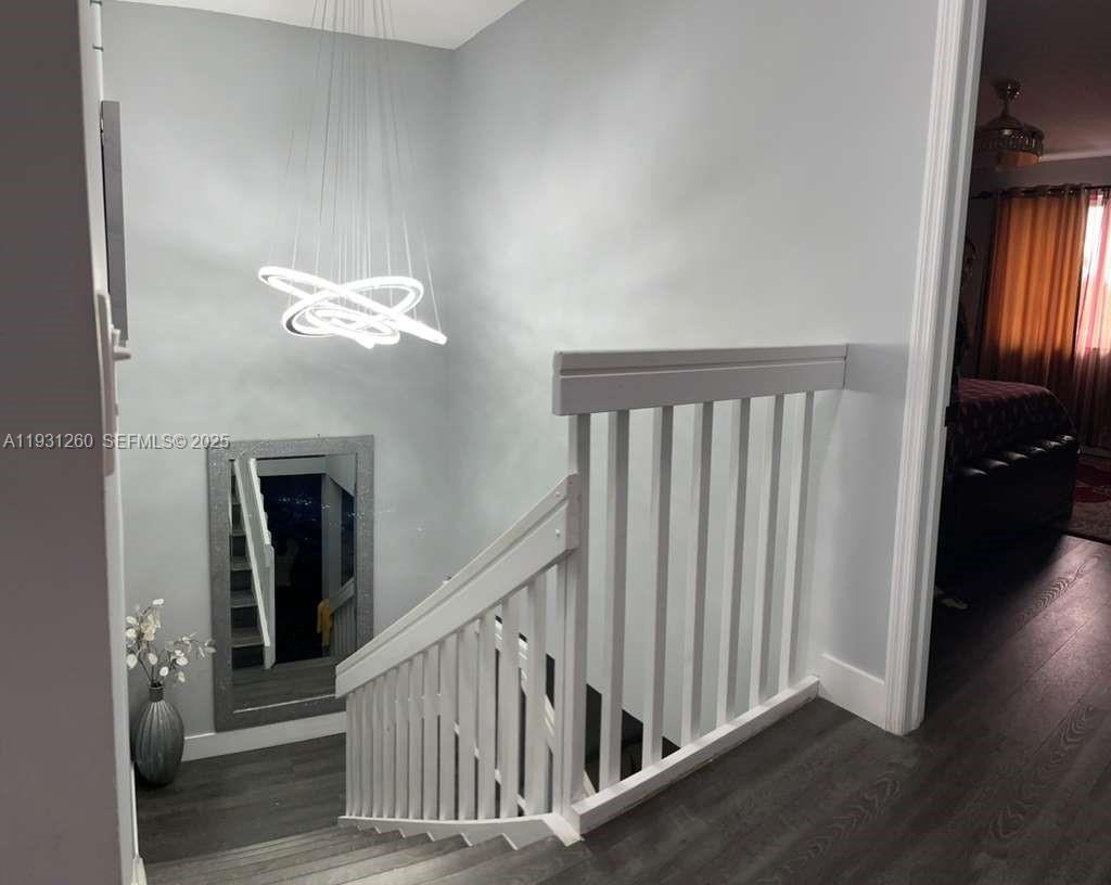 LAKESIDE SOUTH - Residential