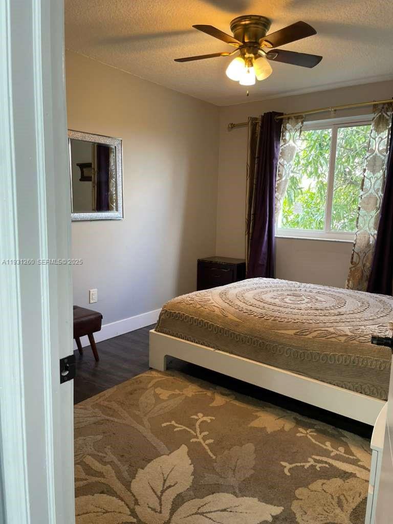 LAKESIDE SOUTH - Residential