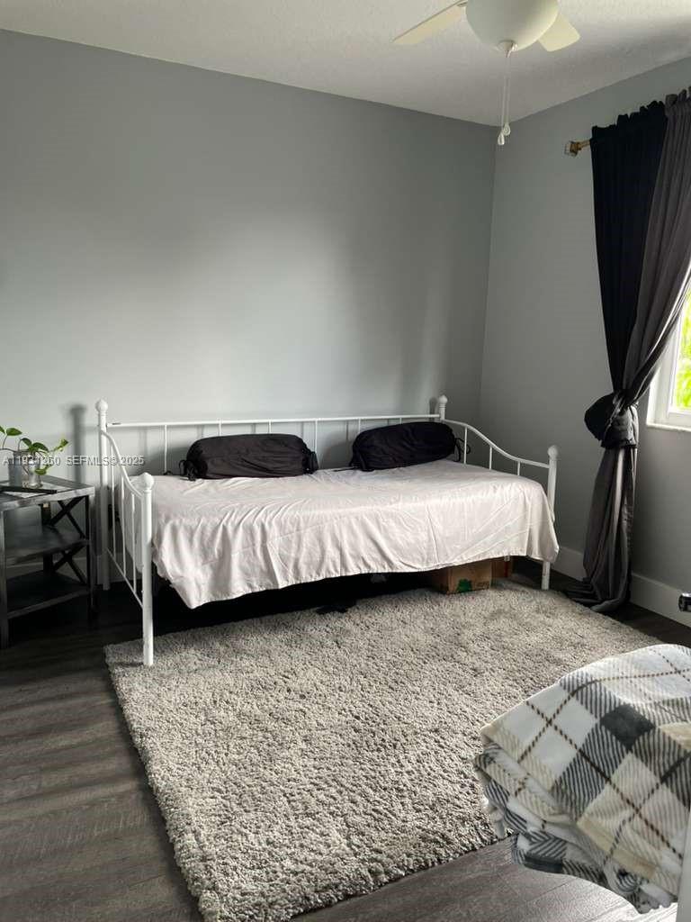 LAKESIDE SOUTH - Residential