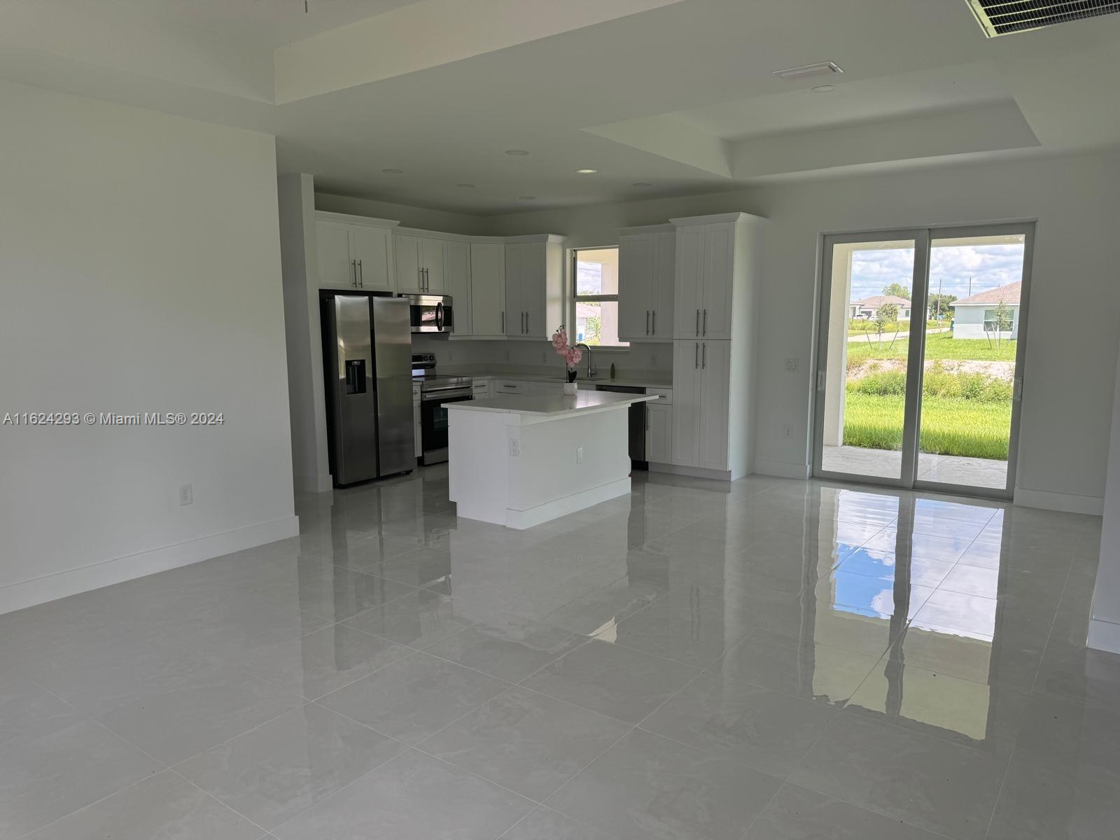 Photo 1 of 2044 Crawford Ave N Ave, Lehigh Acres, Florida, $350,000, Web #: 11624293