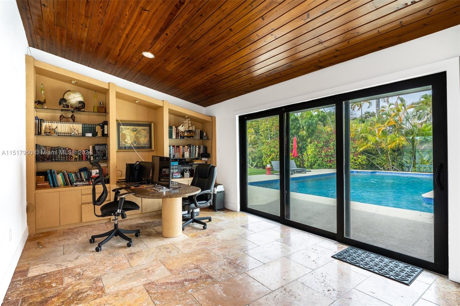 Miami, Florida 33184, United States, 8 Bedrooms Bedrooms, ,7 BathroomsBathrooms,Residential,Active,66461