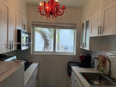 BUFFERD CONDO - Residential