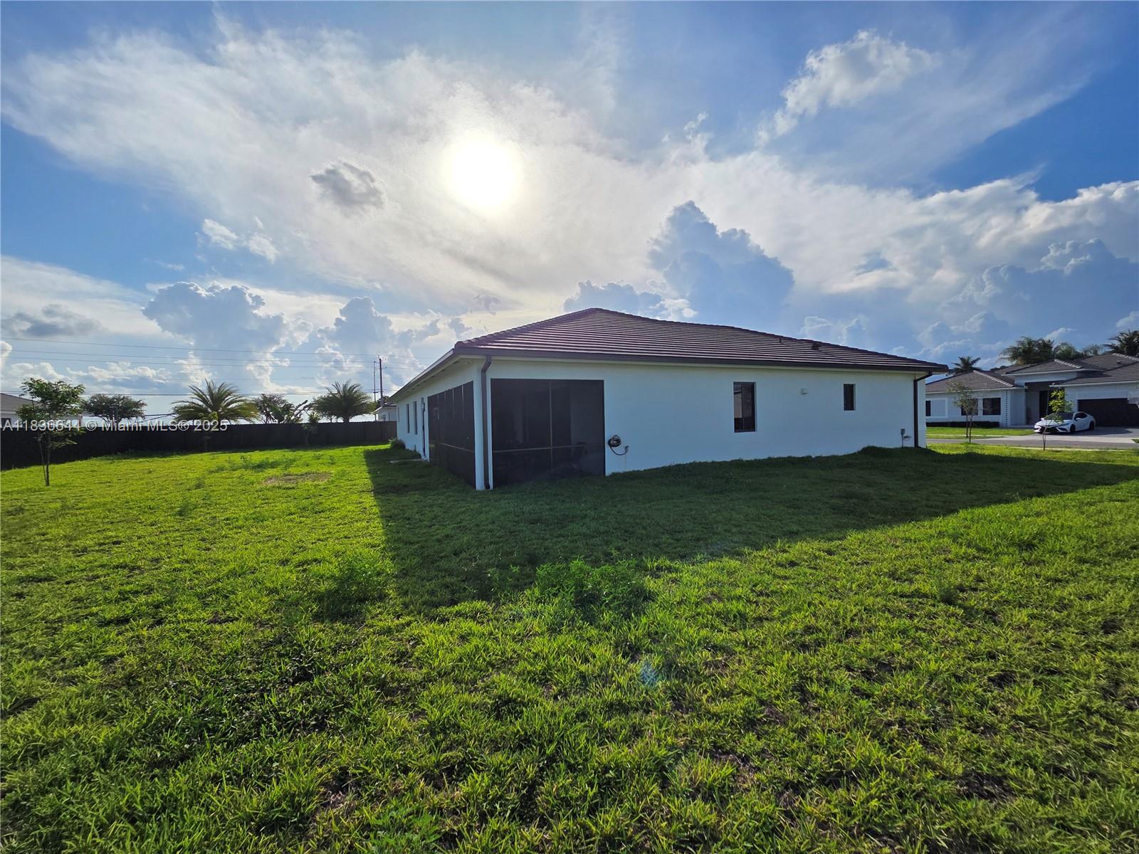 15634 SW 158th Ter, Miami, FL, 33187/$1,400,000 1 15634 SW 158th Ter