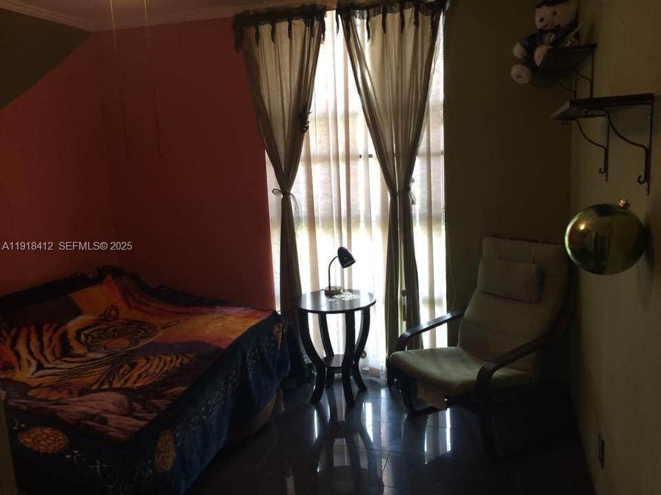 DESOTO PARK NORTH CONDO - Residential Lease