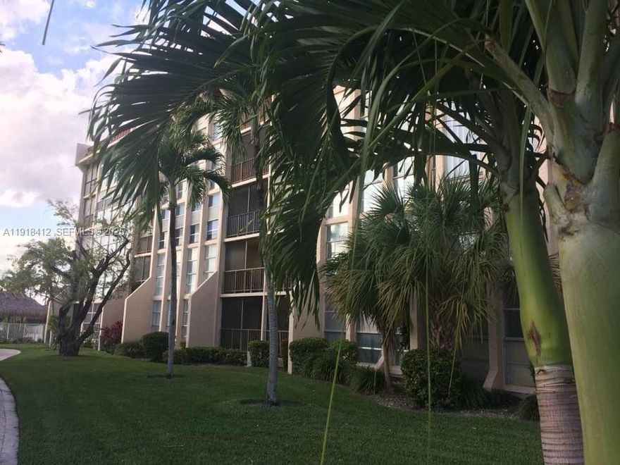 renovated two bedroom, two full bath condo in the secured community of Three Islands! The unit features an upgraded open layout kitchen,updated bathrooms,tiles flooring throughout,plenty of closet space,and floor-to-ceiling windows!Great location close to all shopping,Gulfstream,Aventura Mall,2 minutes to the beach, waterfront pool,2 full-size tennis courts,and a waterfront clubhouse.Across the street from a park with a playground,doggy park,jogging path & basketball area. This is first floor unit.FULLY FURNISHED,Short term or long term lease.Move-in ready,Gorgeous unit!,Nice clean,well-maintained.Easy to show and fast approval.