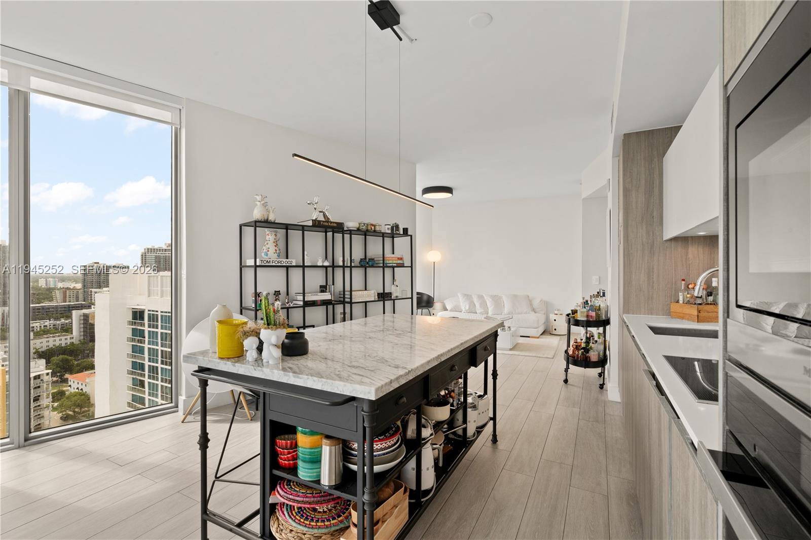 BISCAYNE BEACH CONDO - Residential