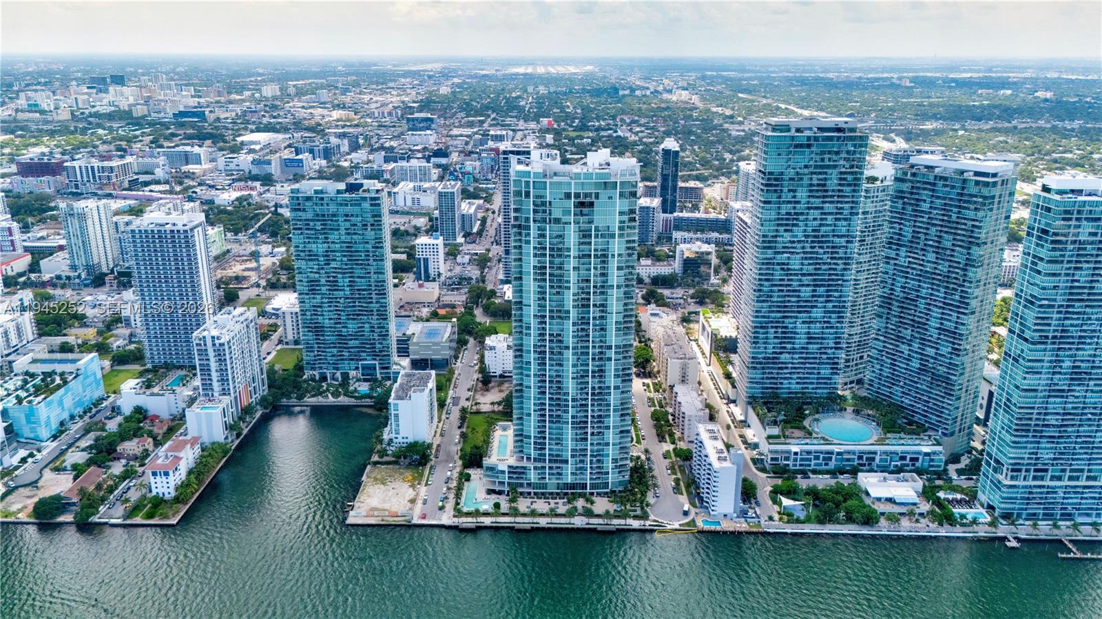 BISCAYNE BEACH CONDO - Residential
