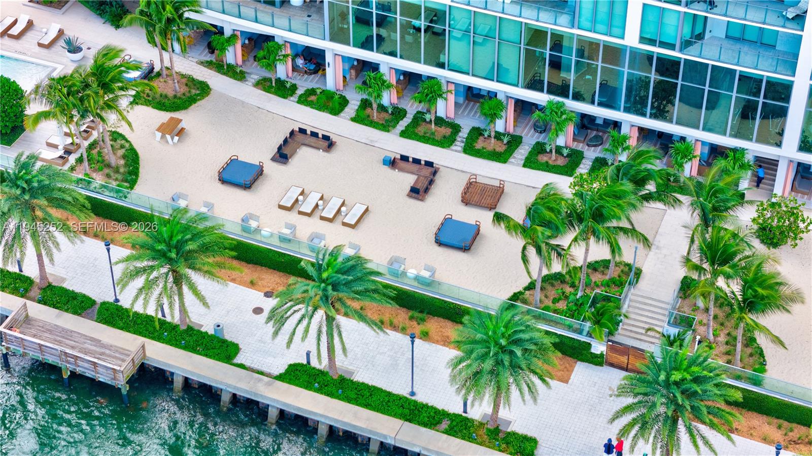 BISCAYNE BEACH CONDO - Residential