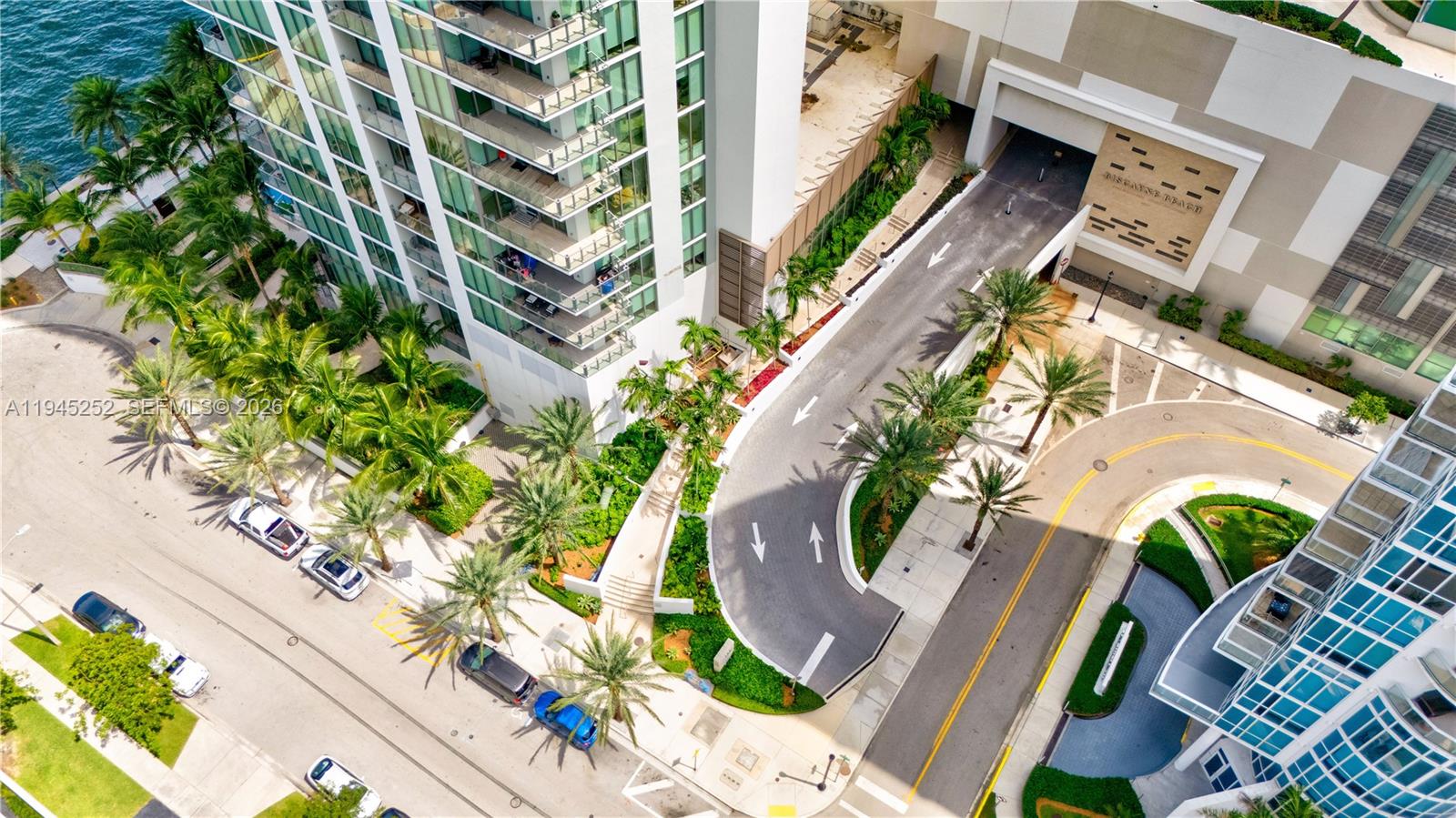 BISCAYNE BEACH CONDO - Residential