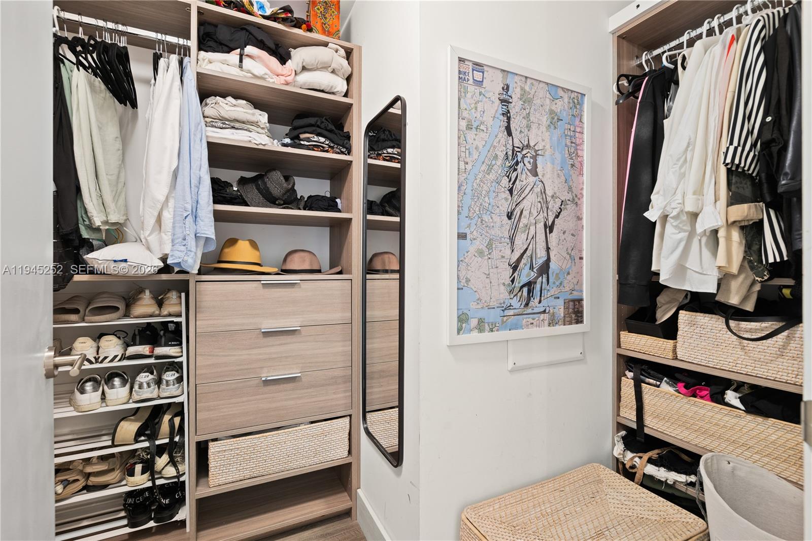 BISCAYNE BEACH CONDO - Residential