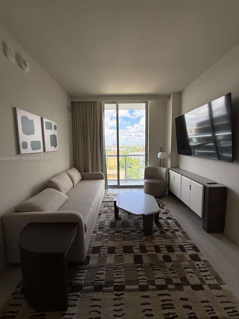 DOMUS FLATS - Residential