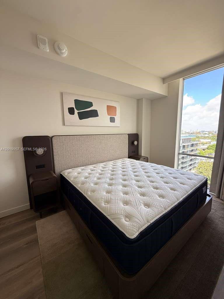 DOMUS FLATS - Residential