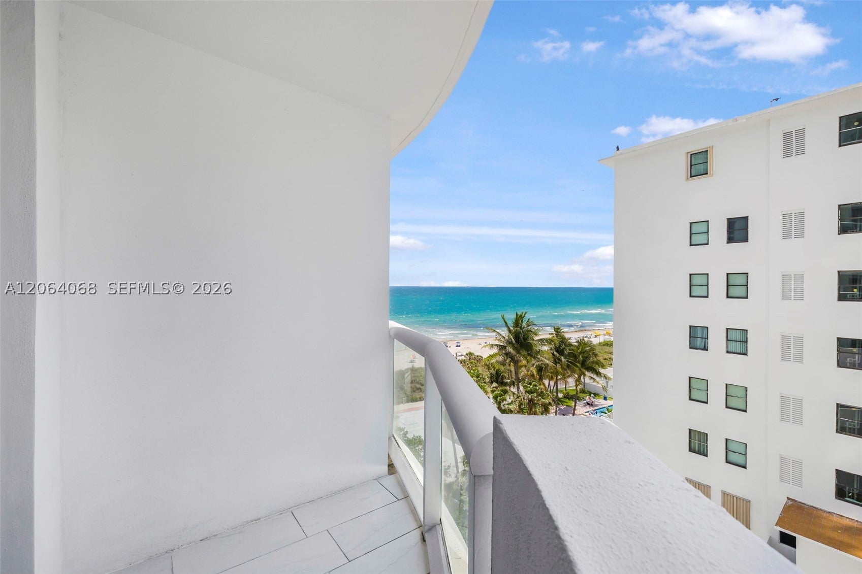 6365 Collins Ave