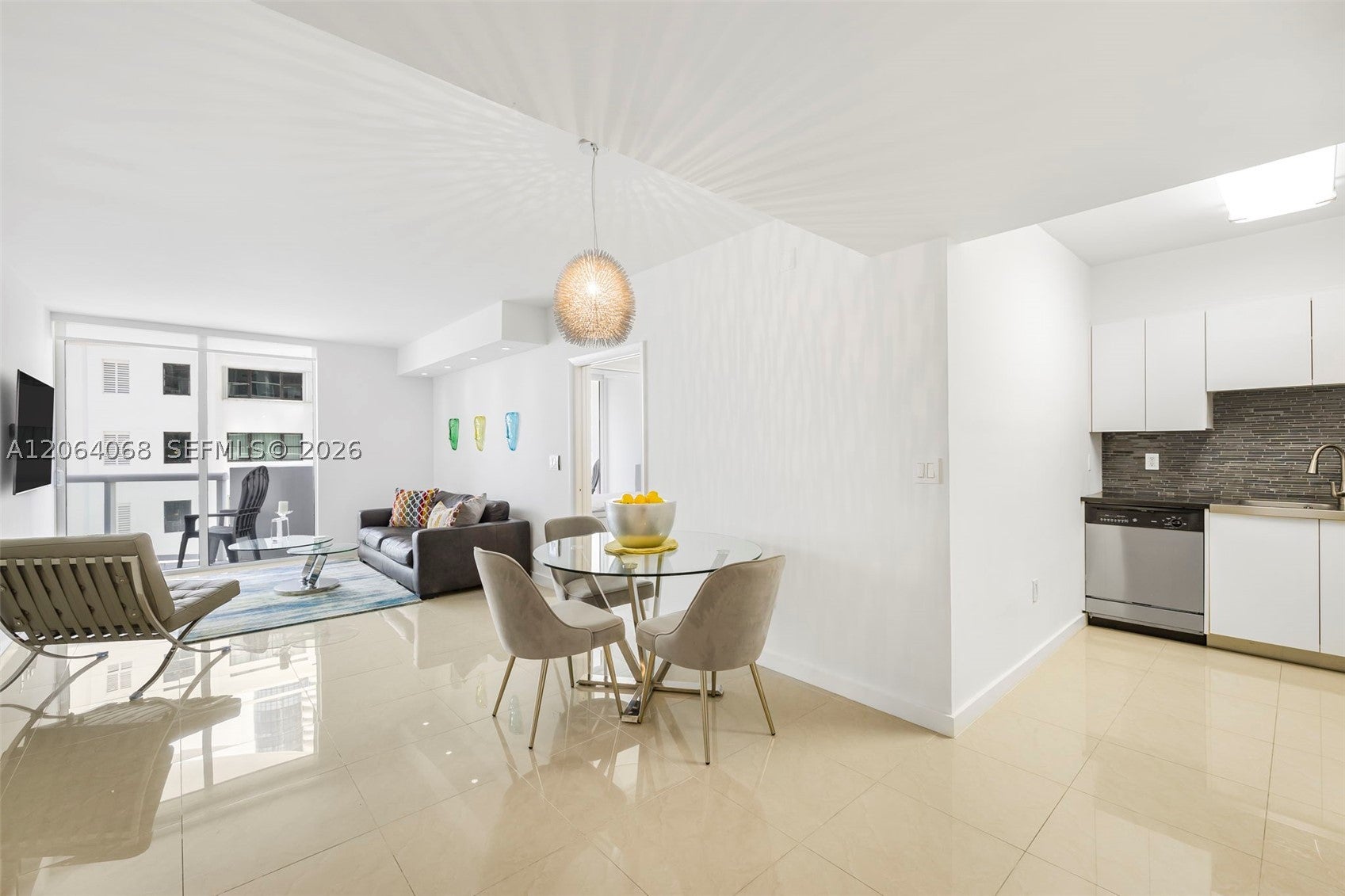 6365 Collins Ave 805