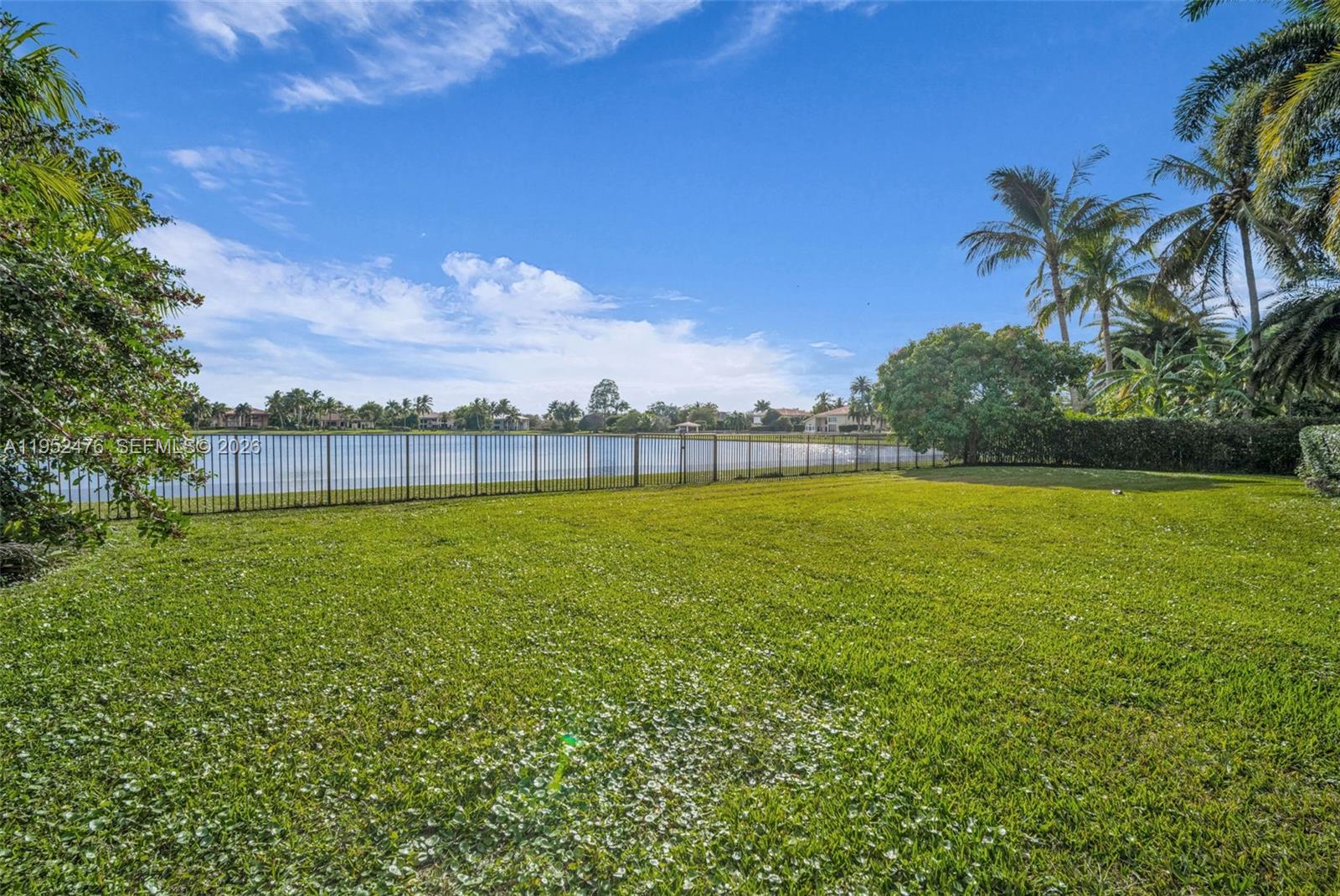 LONG LAKE RANCHES PLAT TW - Residential