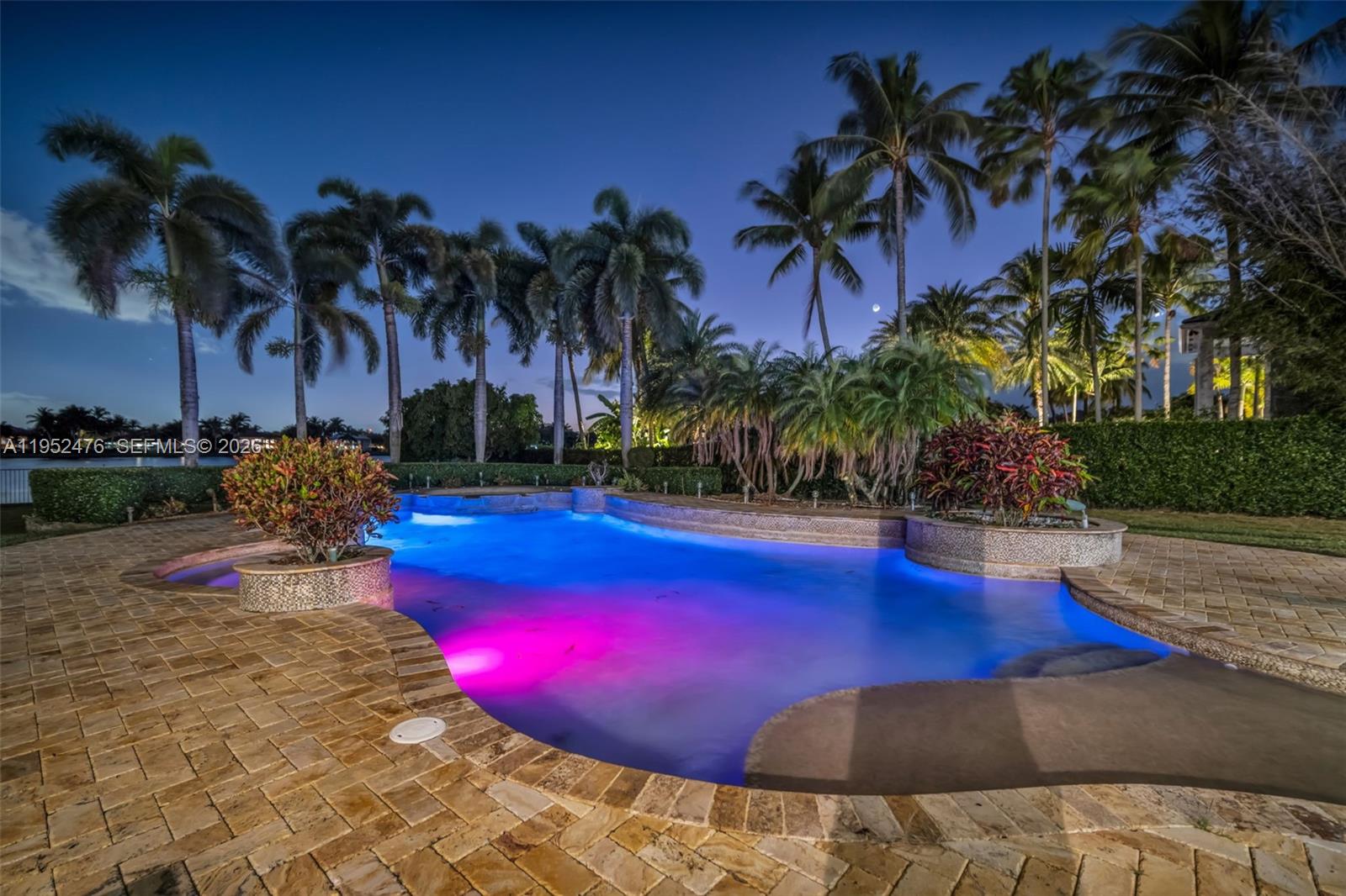 LONG LAKE RANCHES PLAT TW - Residential