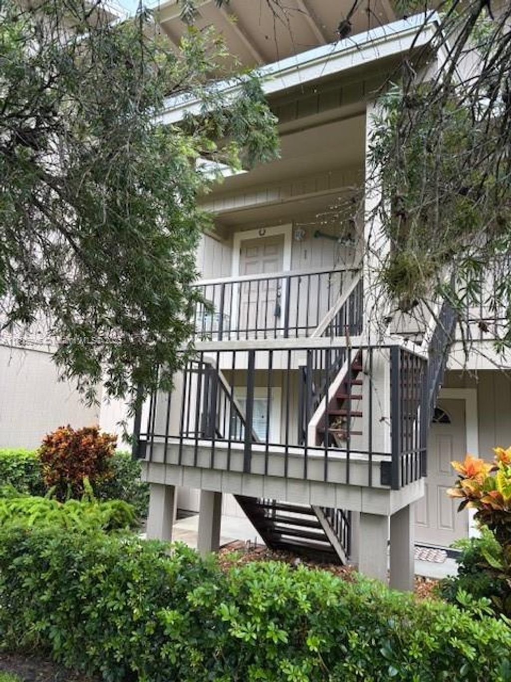 Photo of 18350 SE Wood Haven Ln #I, Jupiter, FL 33469 (MLS # A11885946)