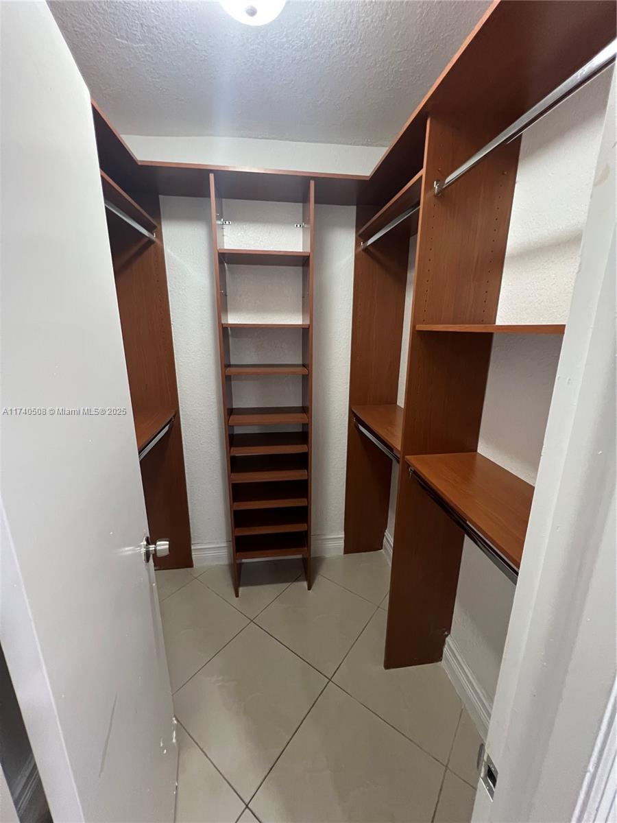 UNIV PARK EAST SEC 2 - Residential