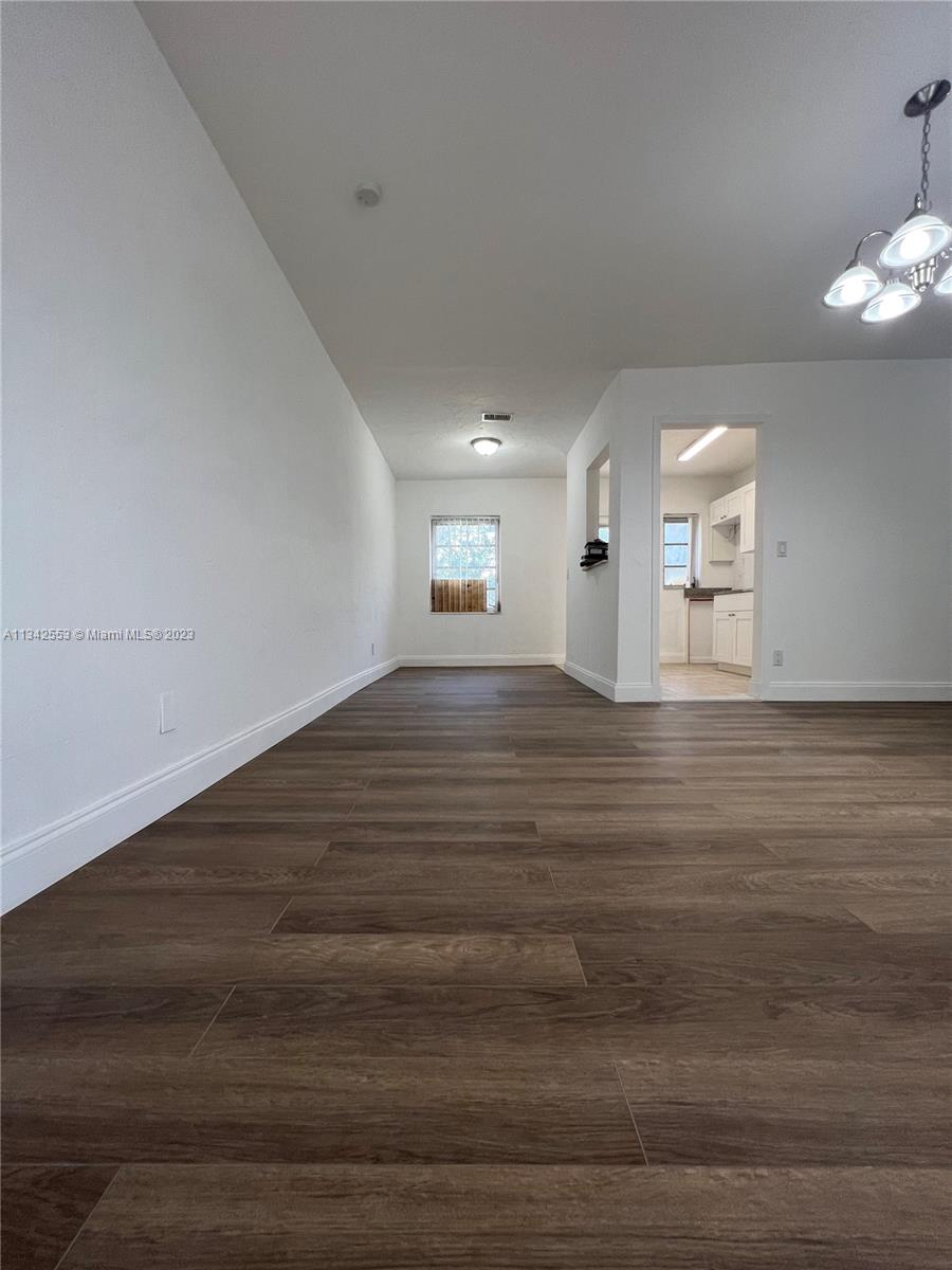 RICHMOND HEIGHTS - Residential Lease