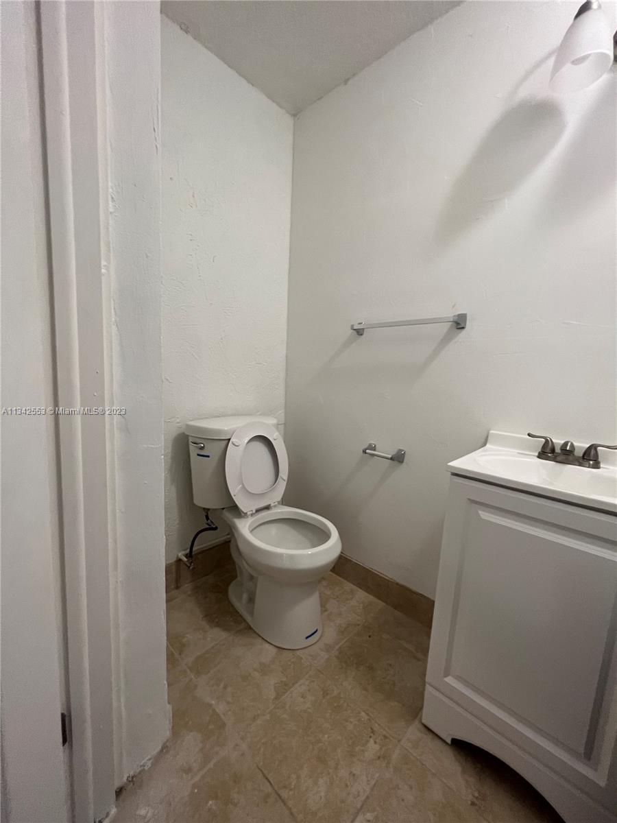 RICHMOND HEIGHTS - Residential Lease