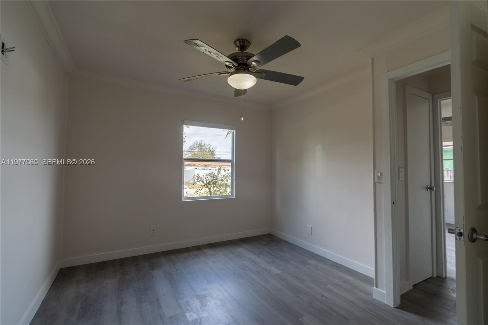 ELEANOR PARK - Residential