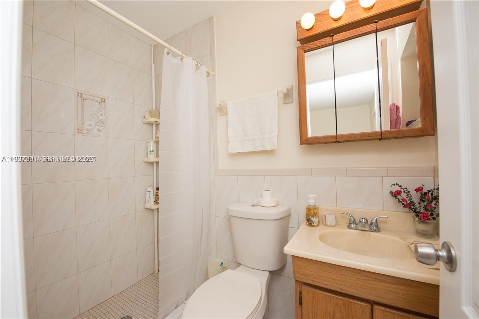 LANE-MAR ESTATES - Residential