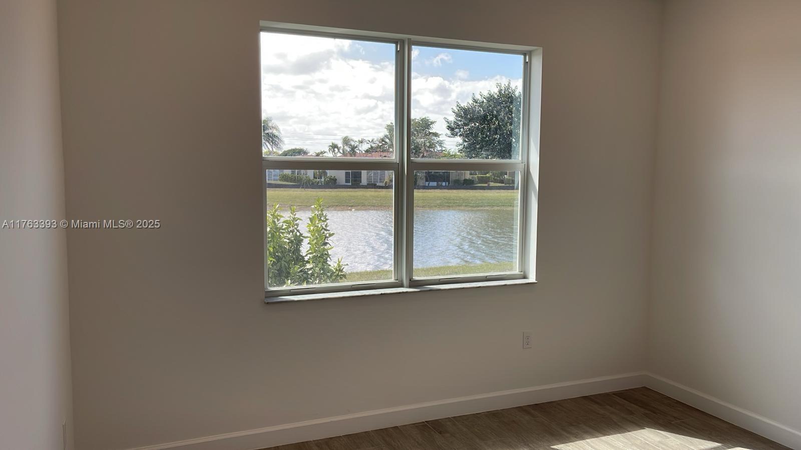 DELRAY TRAILS AT VILLA DE - Residential Lease