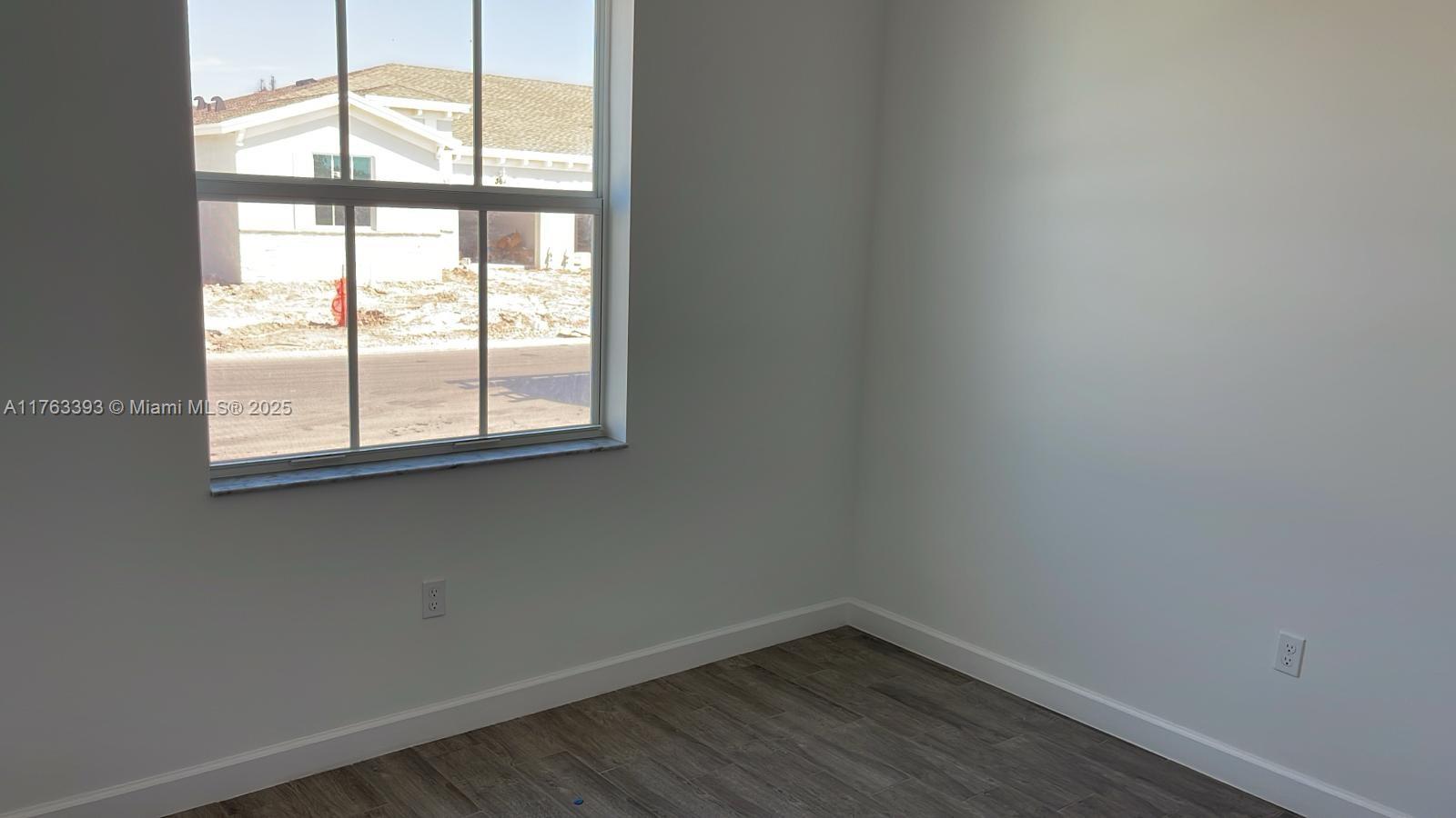 DELRAY TRAILS AT VILLA DE - Residential Lease