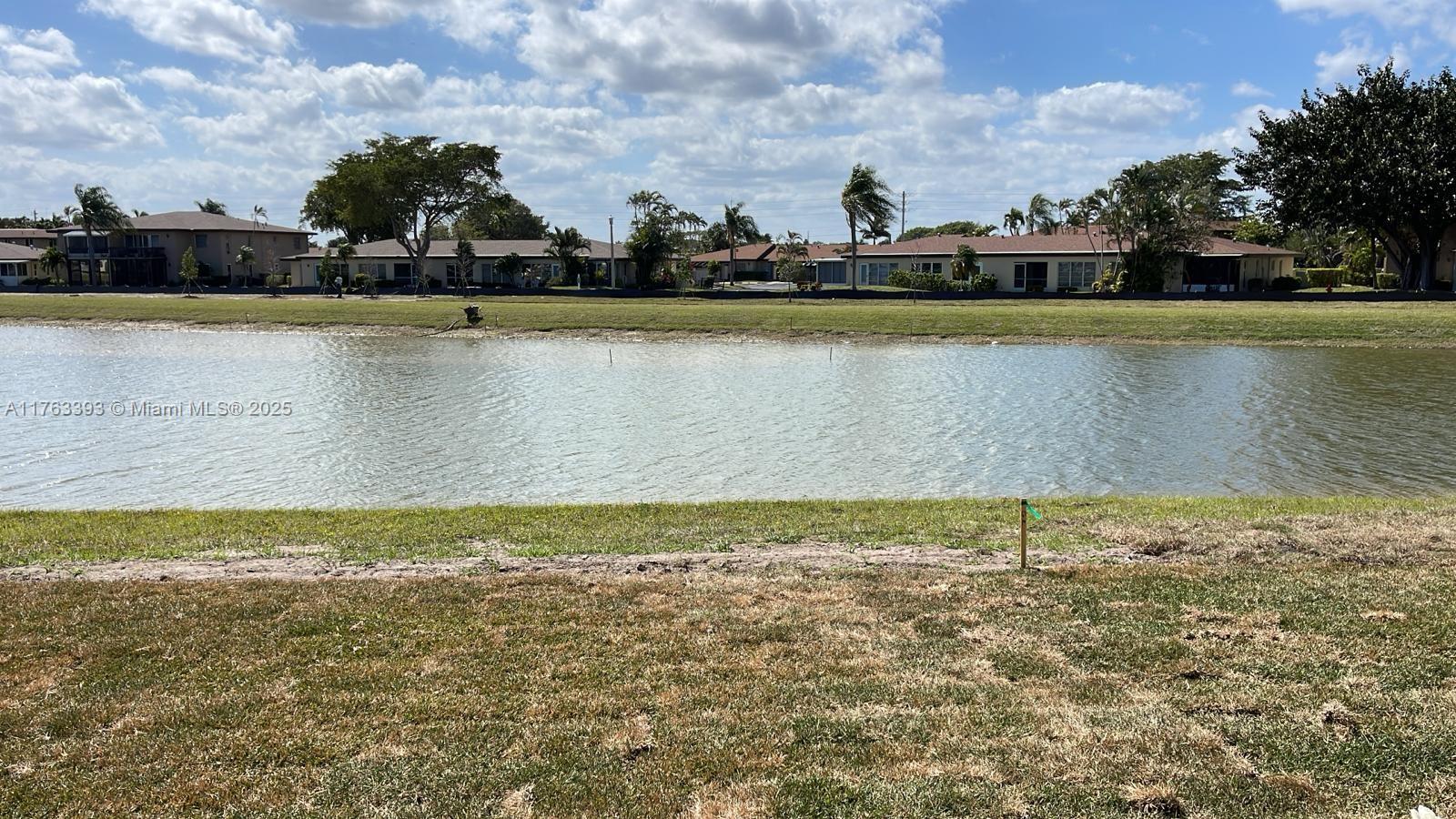 DELRAY TRAILS AT VILLA DE - Residential Lease