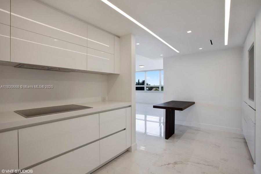 GROVE ISLE CONDO - Residential