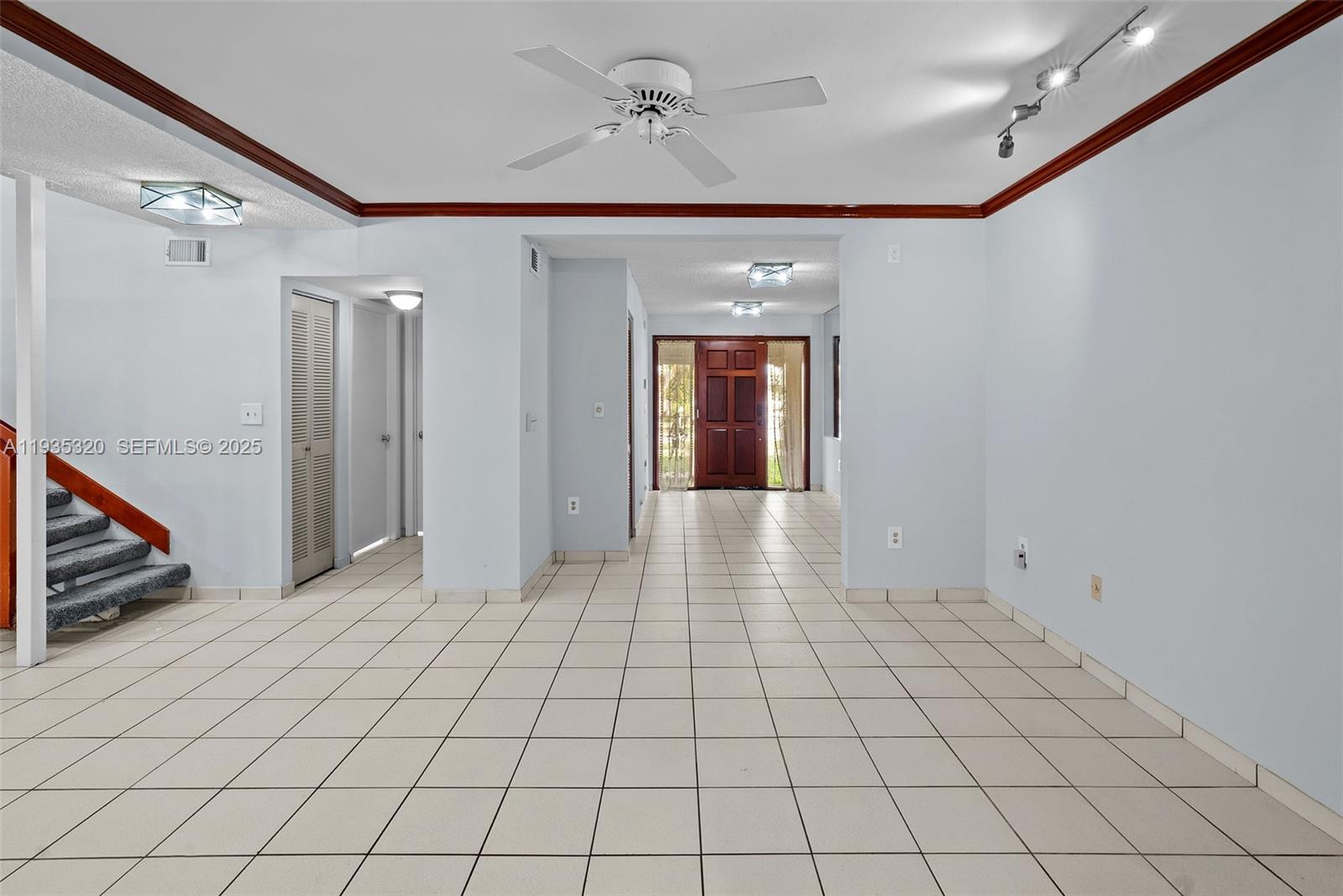 WESTBROOKE TWIN HOMES CON - Residential