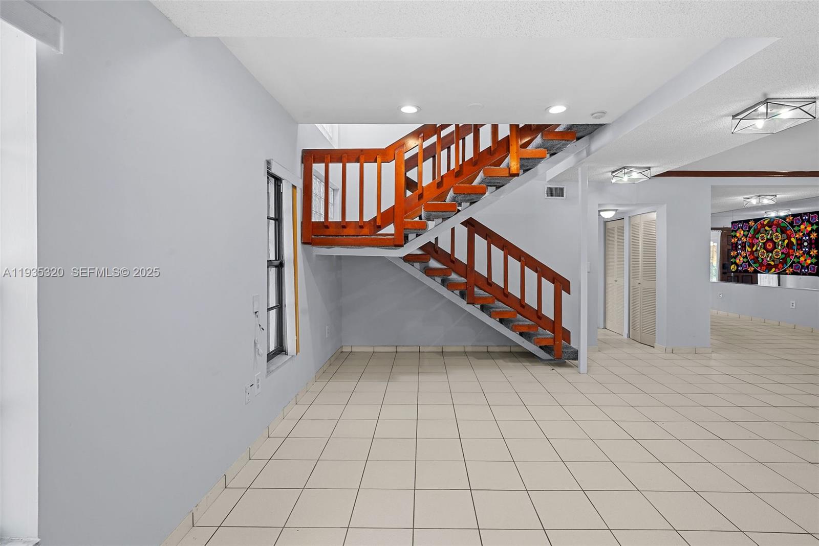 WESTBROOKE TWIN HOMES CON - Residential