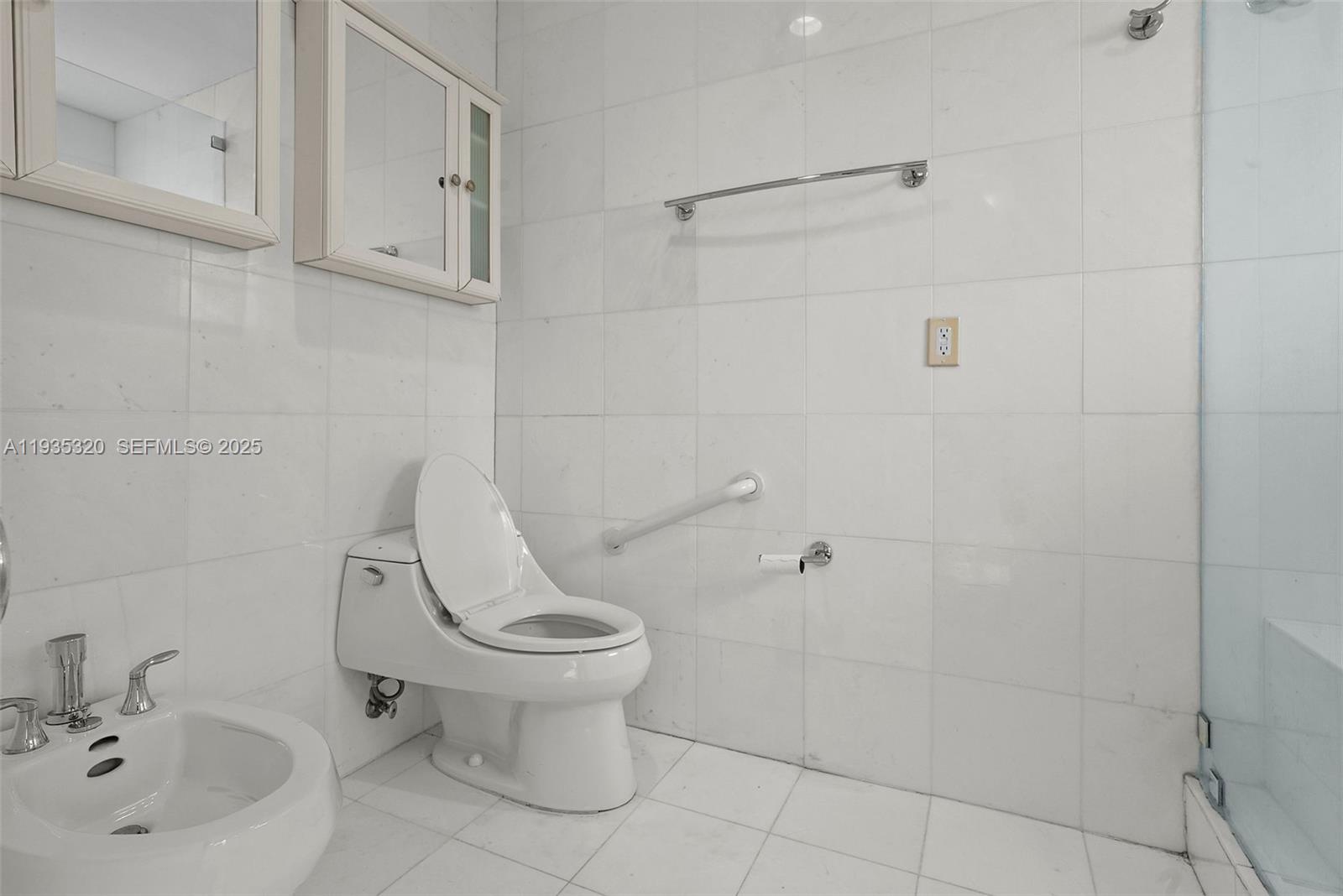 WESTBROOKE TWIN HOMES CON - Residential